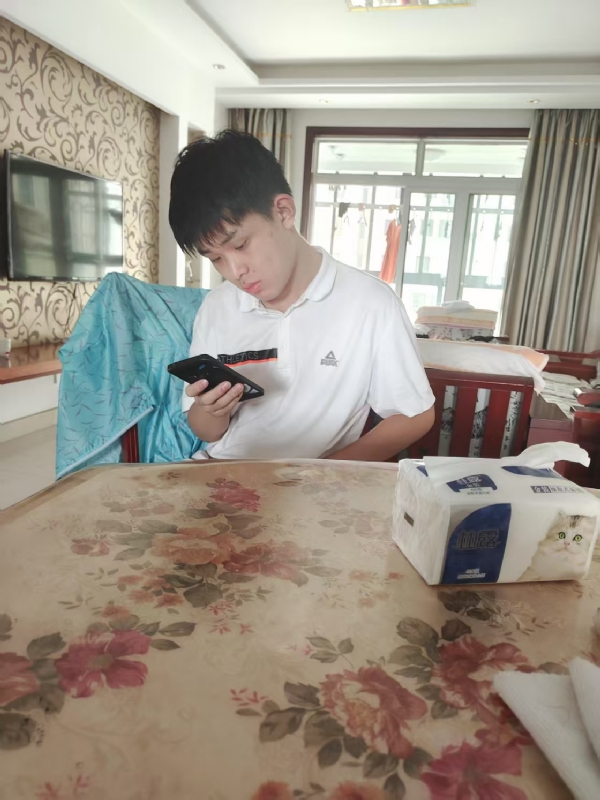 铁在烧的第一张照片--常州闪婚服务中心